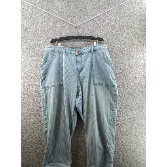 Lane Bryant Mid Rise Boyfriend Capri Striped Blue Denim Pants Size 14 - Picture 3 of 10